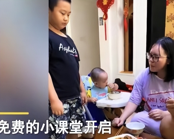 饭桌上嫂子管教小叔子，哥哥插话“引火烧身”，婆婆被罚写小作文